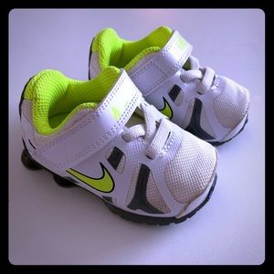 Nike infant Shox